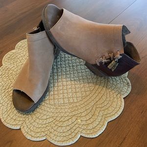 OTBT Brown Open-Toed Ankle Boots Size 6